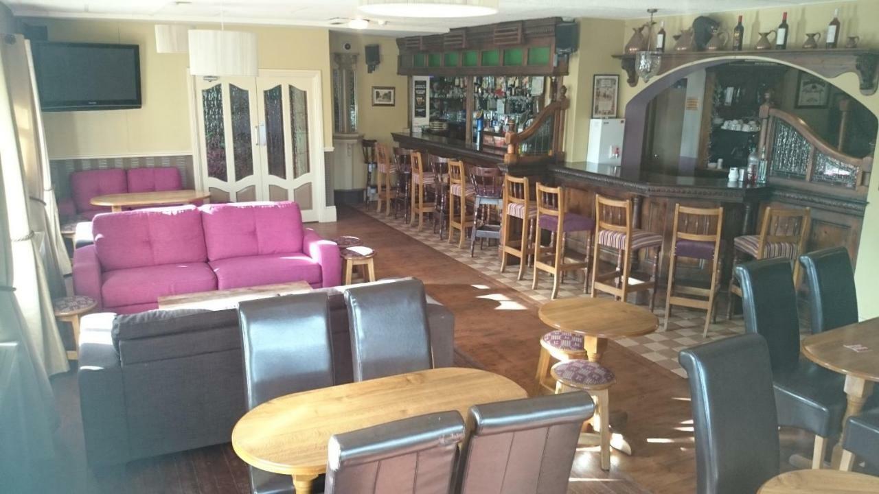 Marty'S Halfway House Hotel Westport Luaran gambar