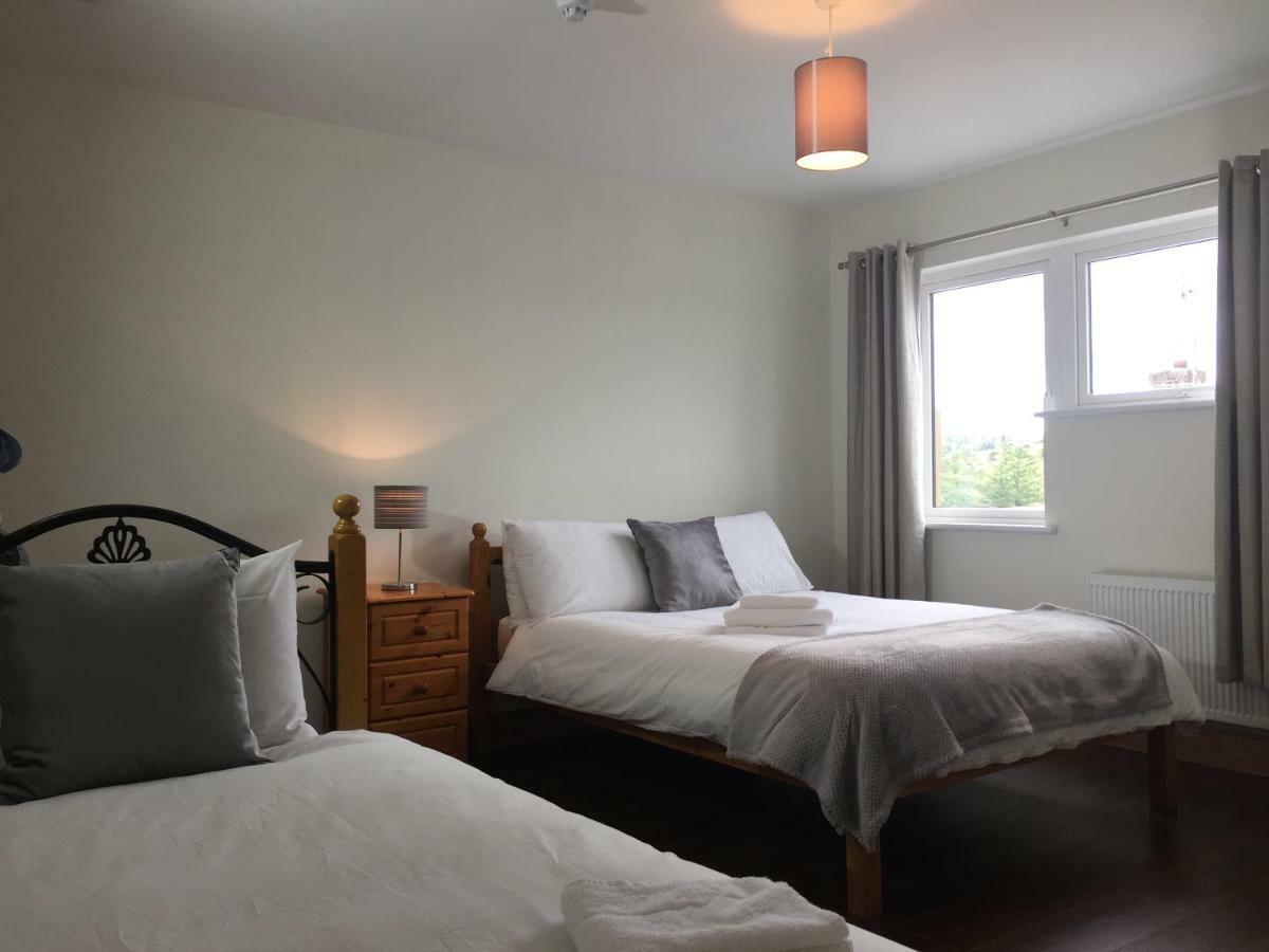 Marty'S Halfway House Hotel Westport Luaran gambar
