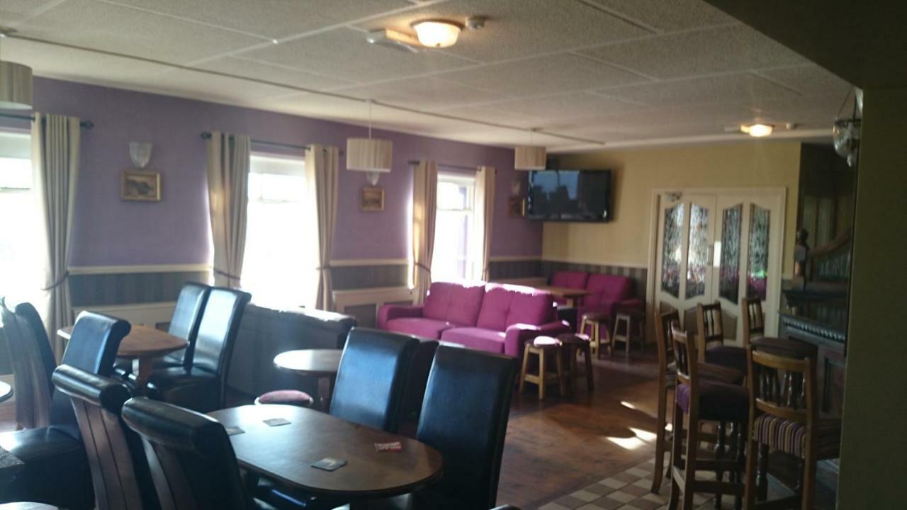 Marty'S Halfway House Hotel Westport Luaran gambar