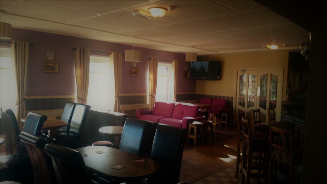 Marty'S Halfway House Hotel Westport Luaran gambar
